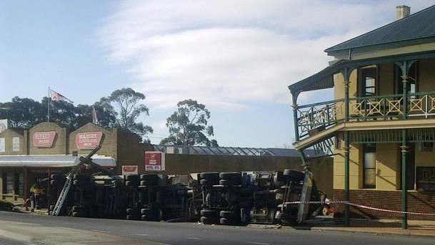 The b-double fuel tanker crashed taking a turn into the town of Korumburra, Victoria.