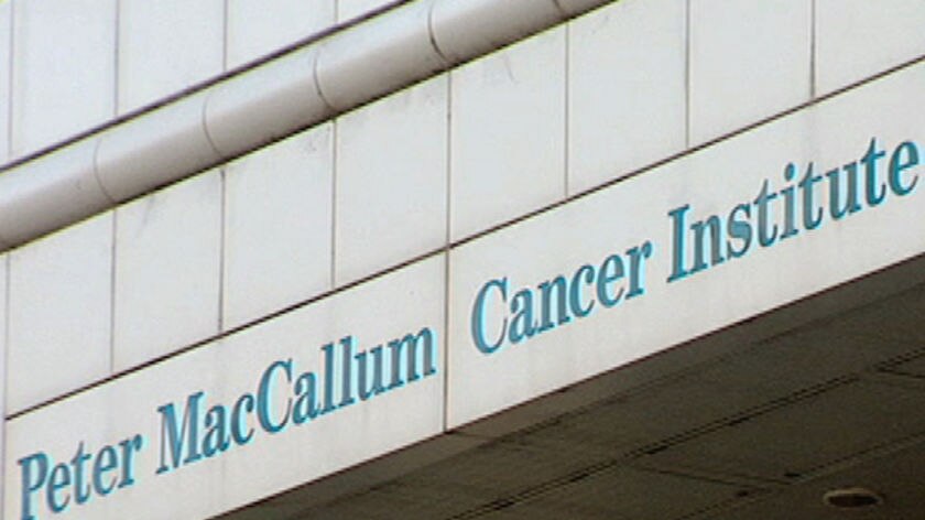 Peter MacCallum Cancer Centre's chair has quit following a dispute with the Government over private beds.