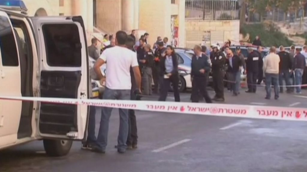 Synagogue attack scene 'looks like butchery' - ABC News
