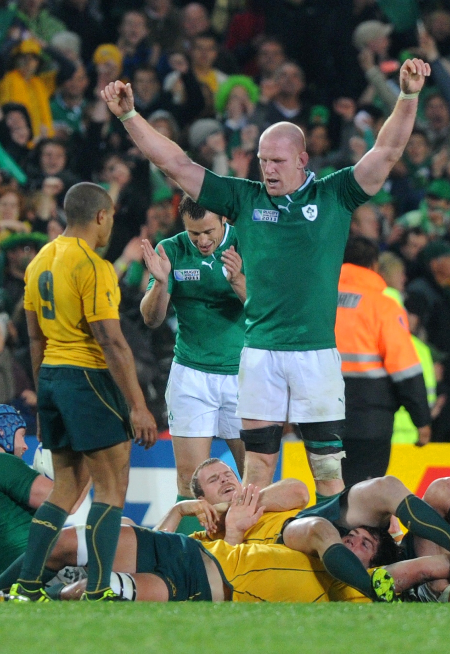 Ireland Digs Deep To Stun Wallabies - ABC News