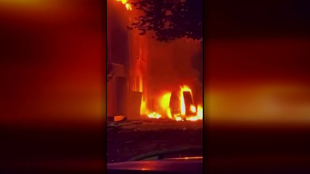 Building on fire following Russian air strike on Ukraine's Lviv - ABC News