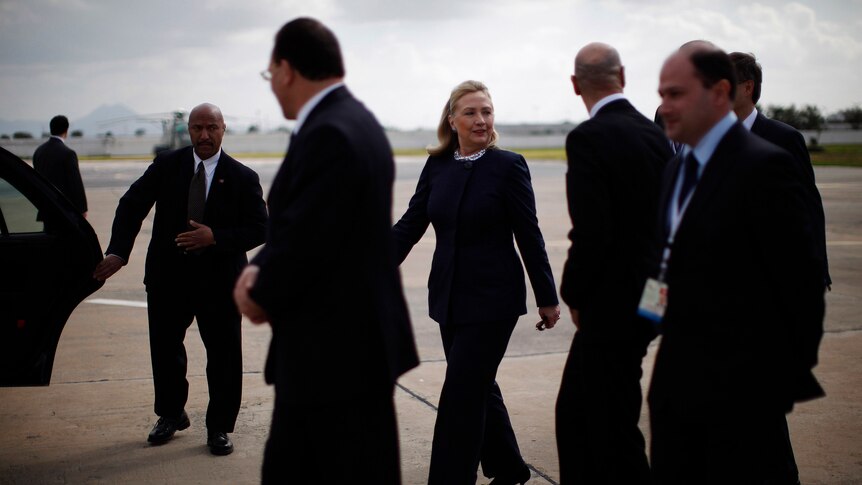 Hilary Clinton arrives for Syria talks
