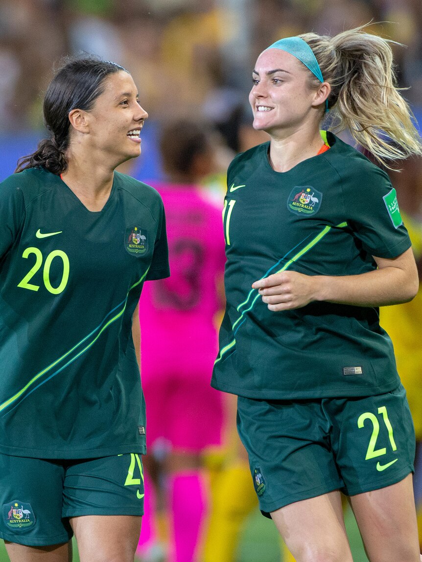 'A blessing in disguise': Refreshed Ellie Carpenter ready to tackle Matildas captain Sam Kerr in UWCL