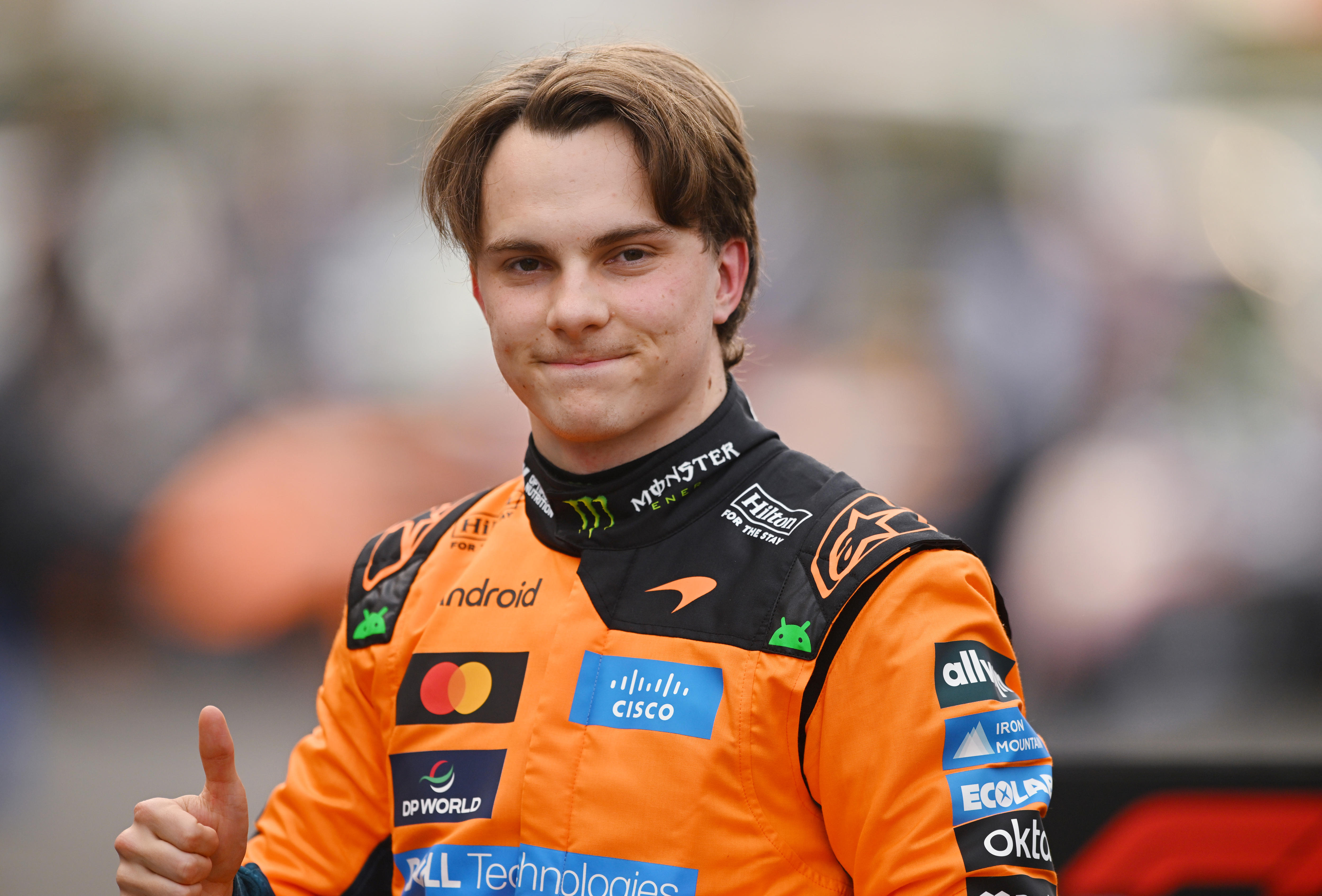 Live: Piastri starts third in Japan, dominant Mercedes on the front row