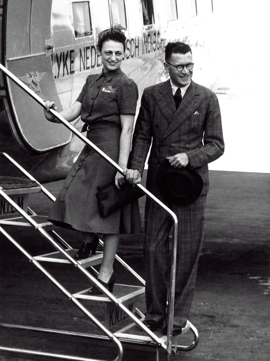 Adele 'Tilly' Shelton-Smith and Bill Brindle leaving for Malaya, March 1941.