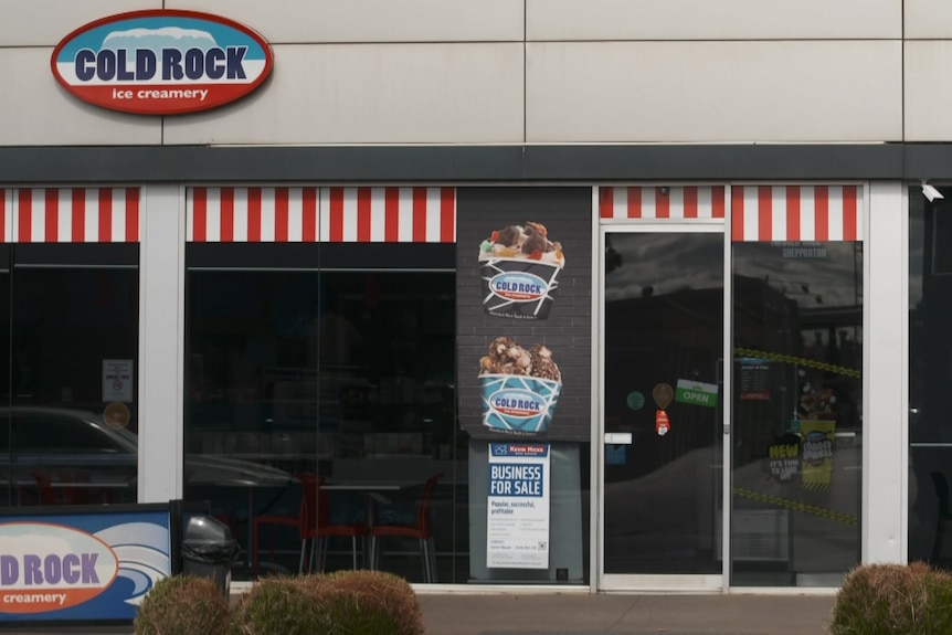 The exterior of a Cold Rock store.