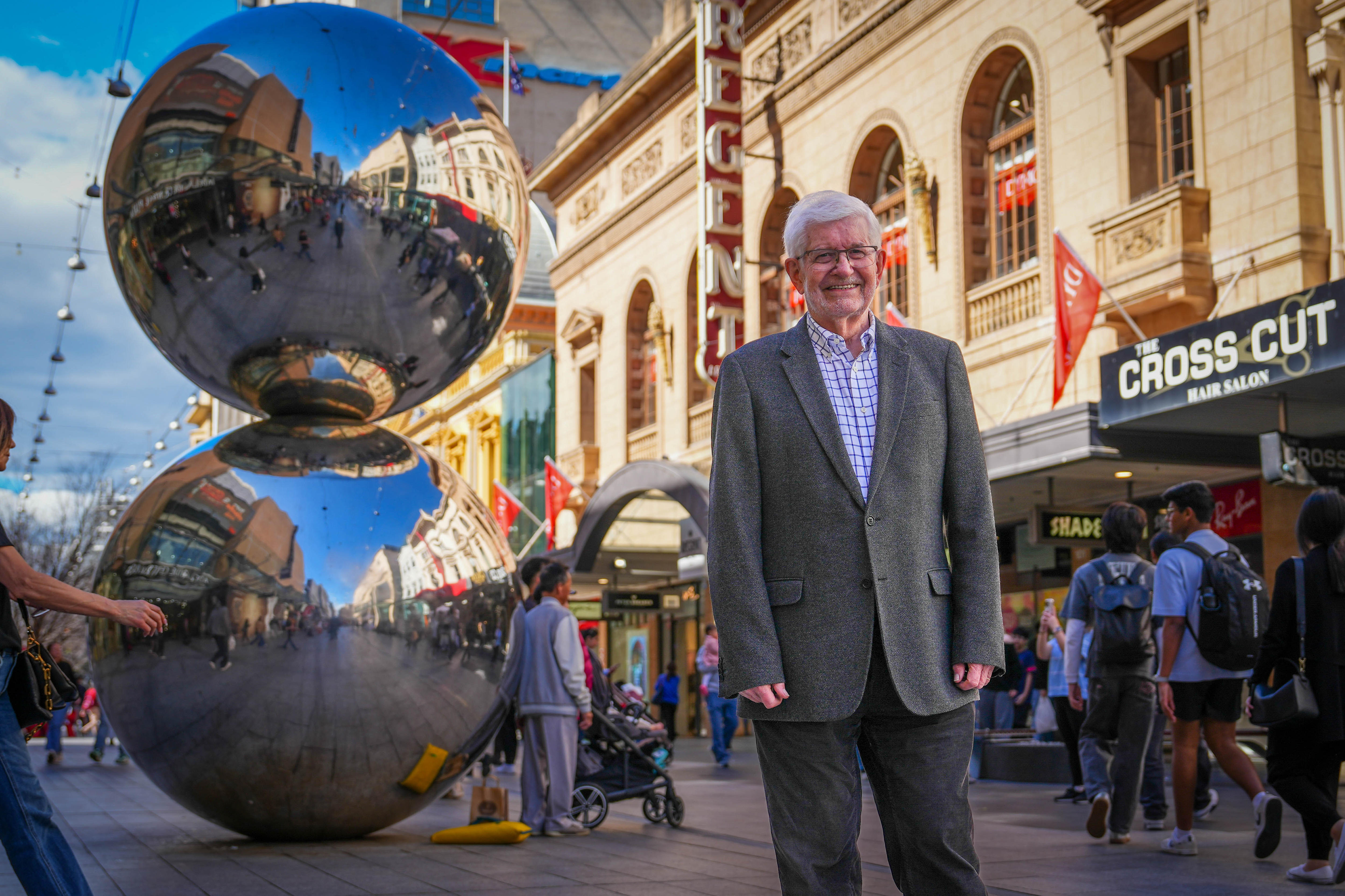 A 'pigeon overlord', celebrity visits and iconic spheres: Rundle Mall turns 50
