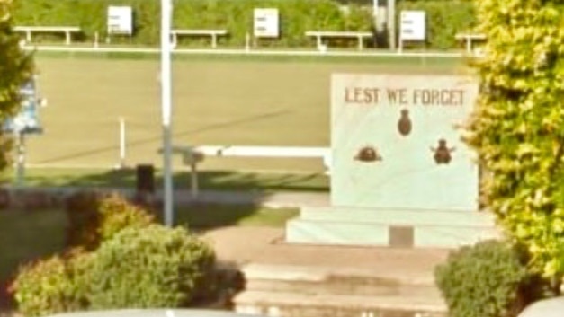 The headstone on the ANZAC day war memorial monument that crushed girl weighed 425 kilograms.