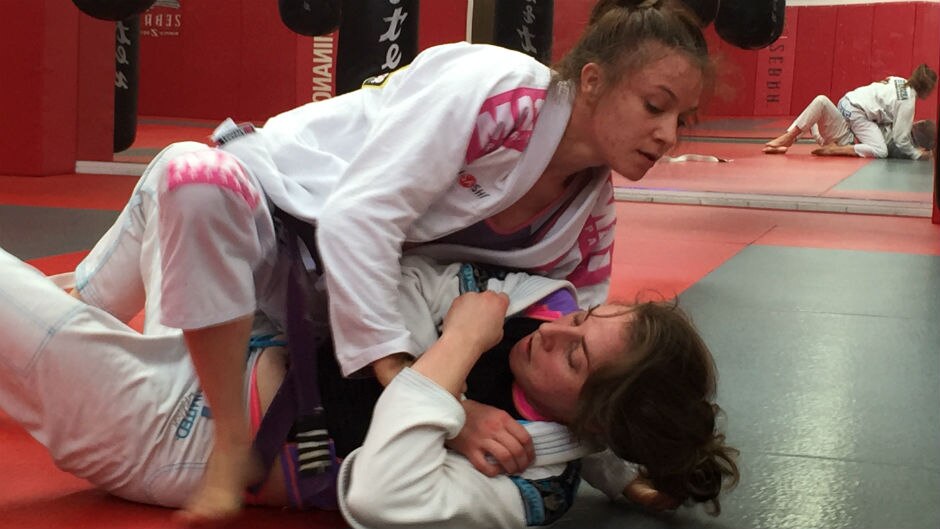 Female BJJ World Champions To Ronda Rousey: 'We'll Fight Her Under Any  Rules, Gi Or No Gi