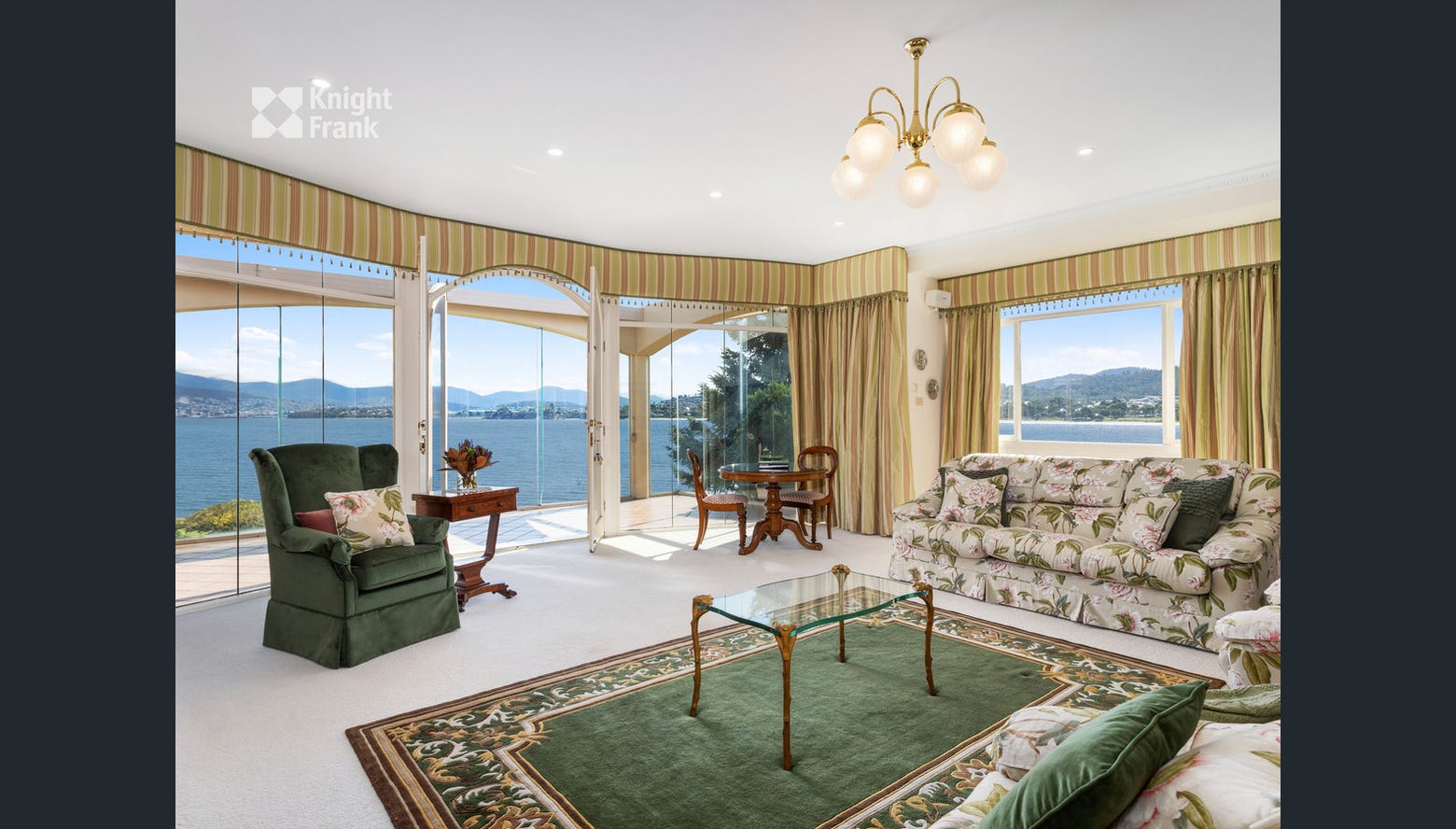 Waterfront house in Howrah breaks Tasmanian real estate records