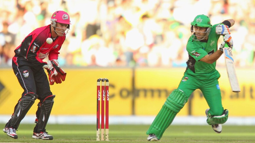 Watson replacement ... Glenn Maxwell plays a shot for the Melbourne Stars.