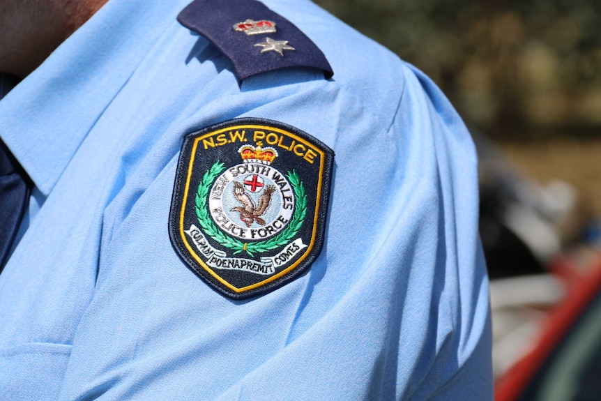 A NSW police badge.