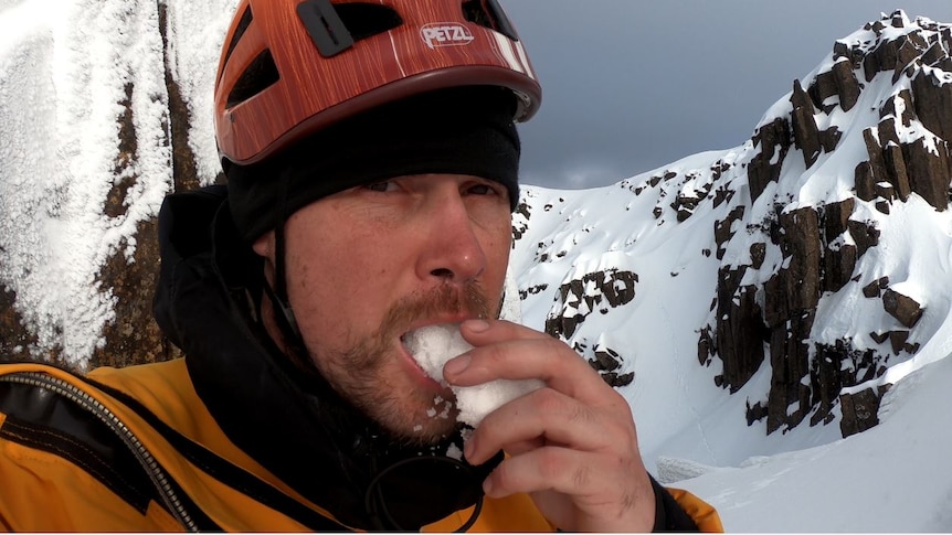 Louis-Philippe Loncke during a snowy part of the traverse