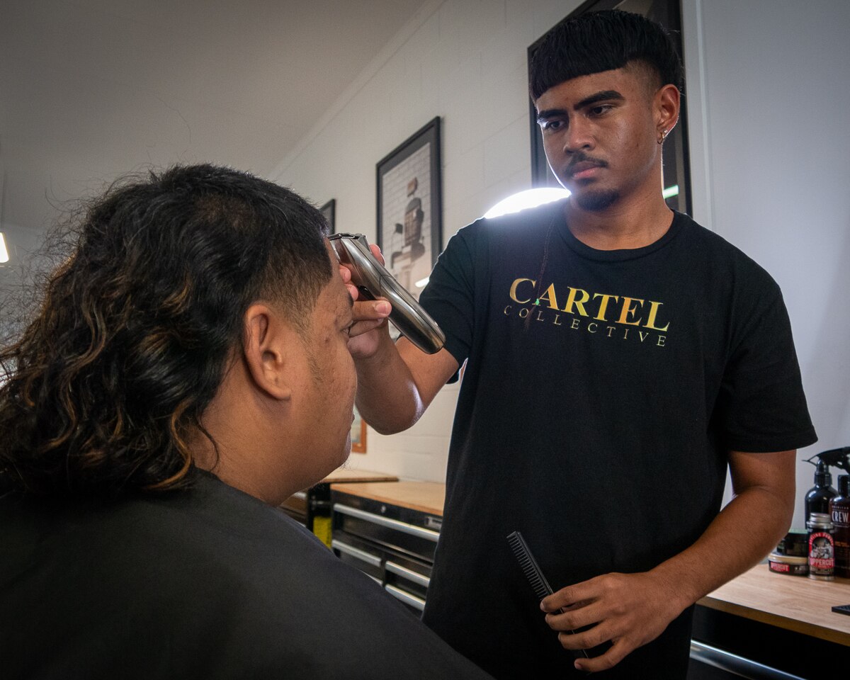 Youth barber program desperate for funding to keep young men off streets and in work ABC News