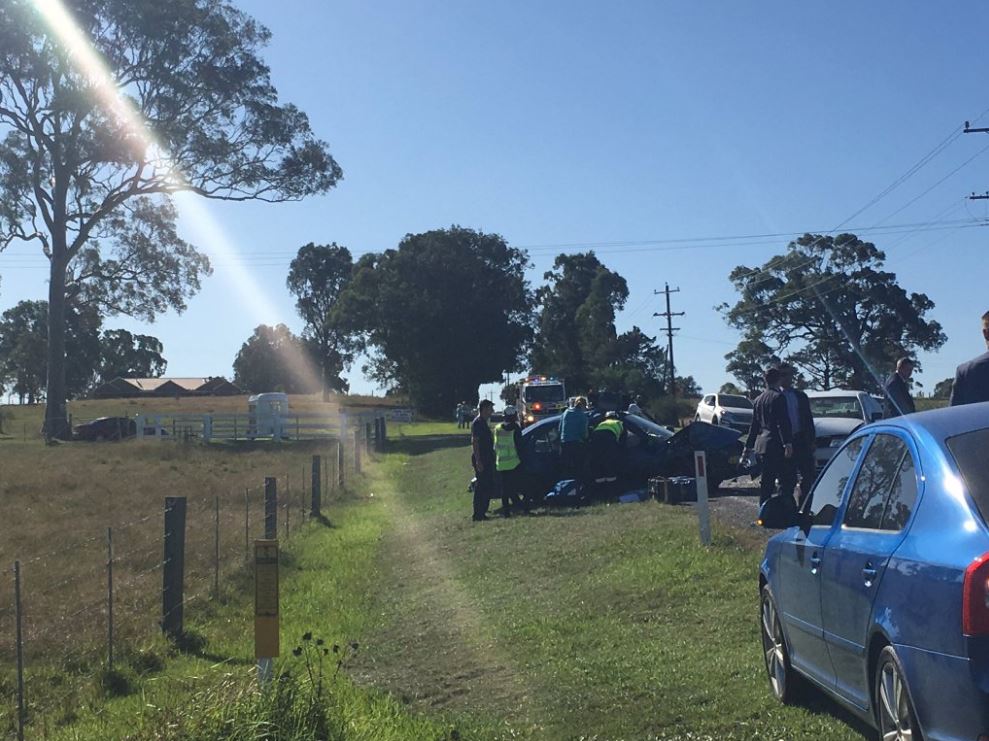 Election 2016 Bill Shorten suspends campaign after involvement in head