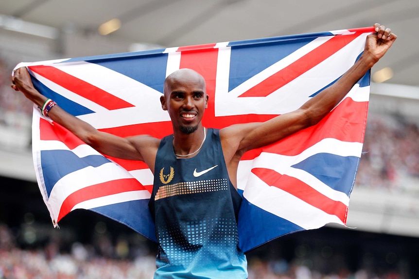 Farah celebrates Diamond League win in London