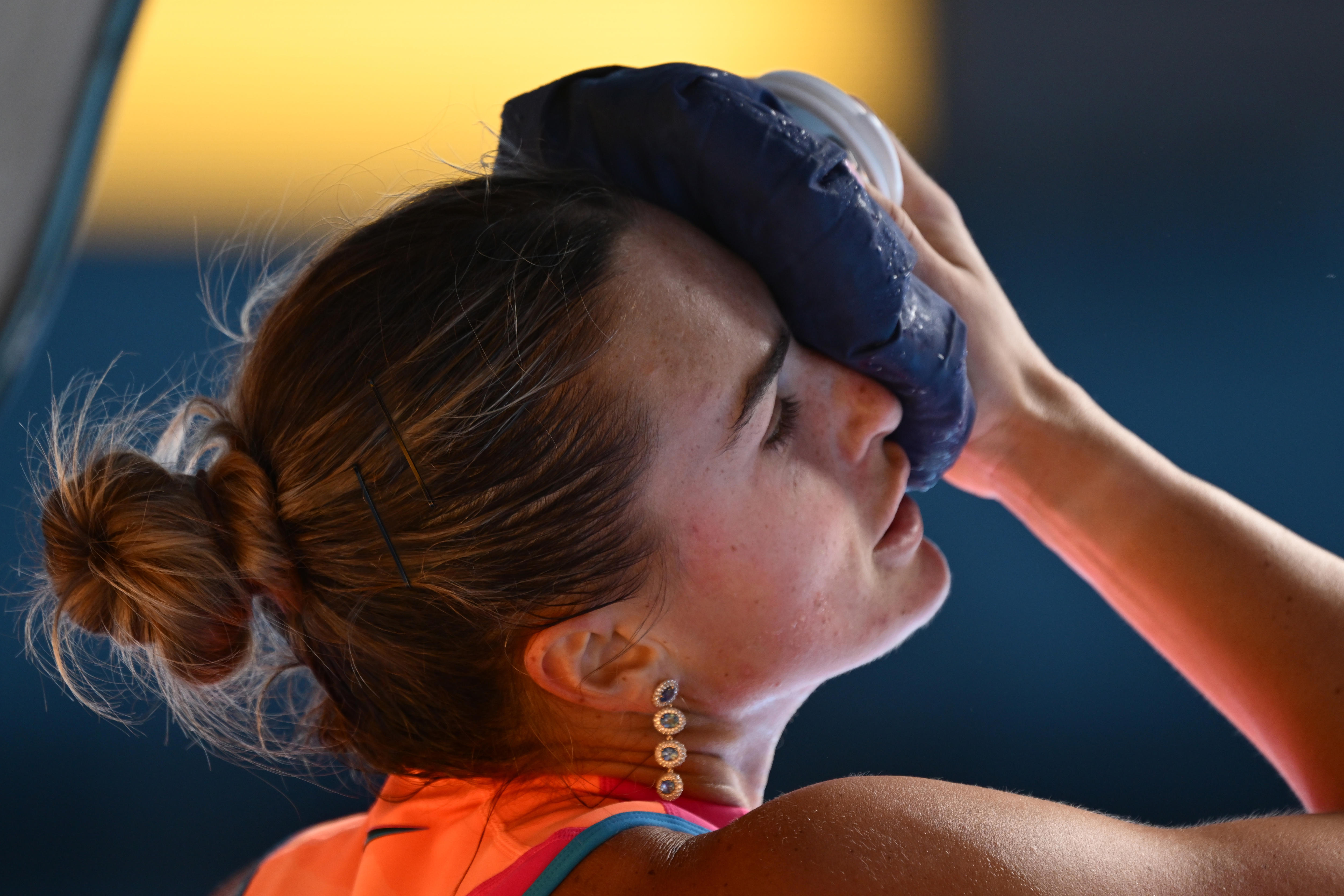 Live: Australian Open to enact 'extreme heat' rules as quarterfinals kick off