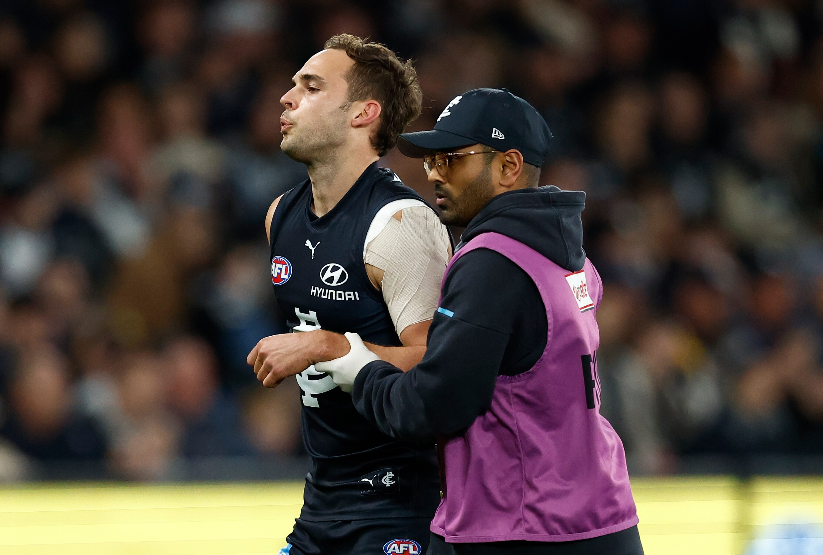 AFL第20ラウンド: カールトン対ポートアデレードのライブアップデート – ドックランズスタジアムのブログ、スコア、統計