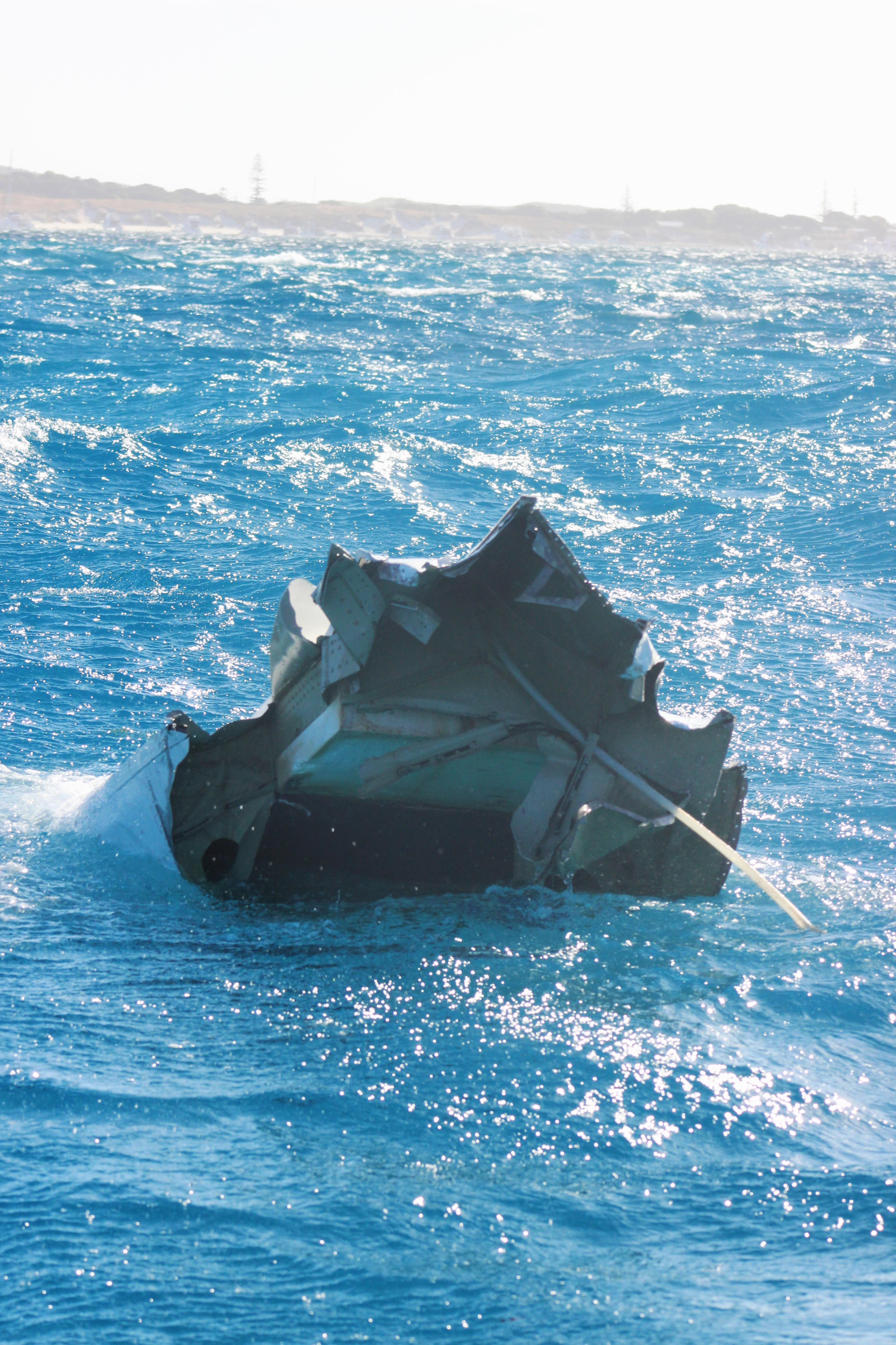 What do we know about the Rottnest Island seaplane crash? ABC News