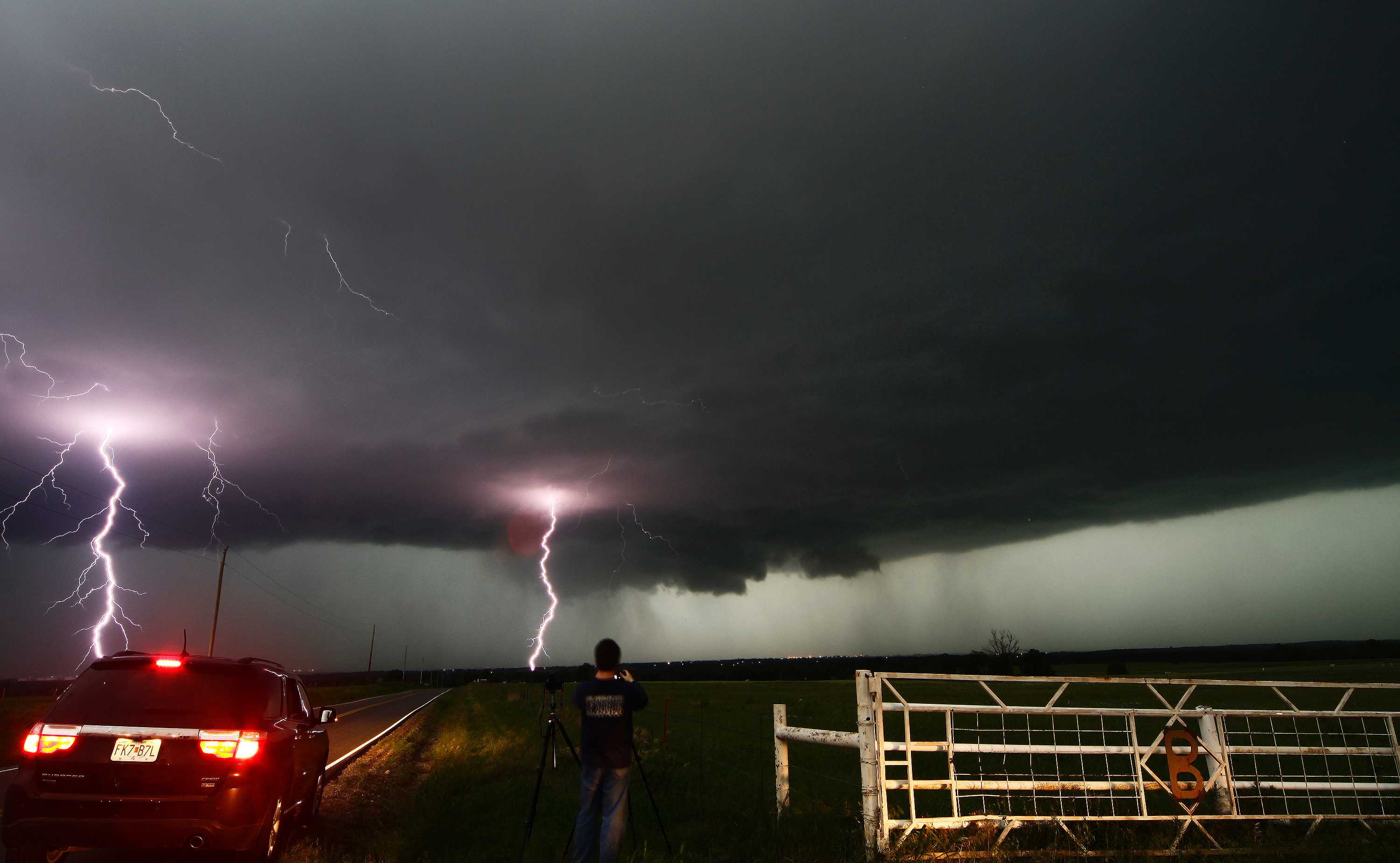 Oklahoma tornado: 12 confirmed dead, more than 80 treated for injuries ...