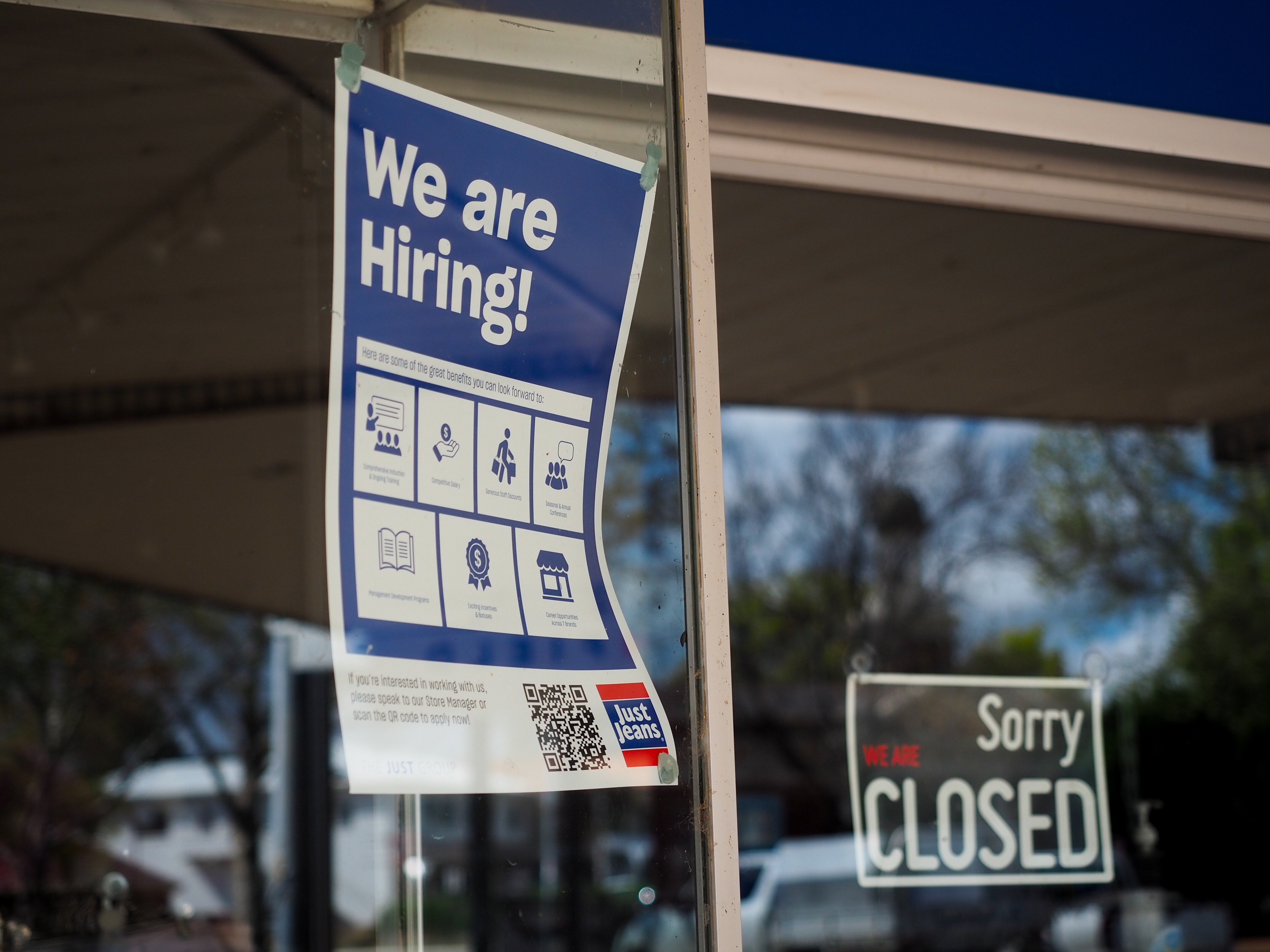 Unemployment spike 'sign of a turning point following rate rises' - ABC ...