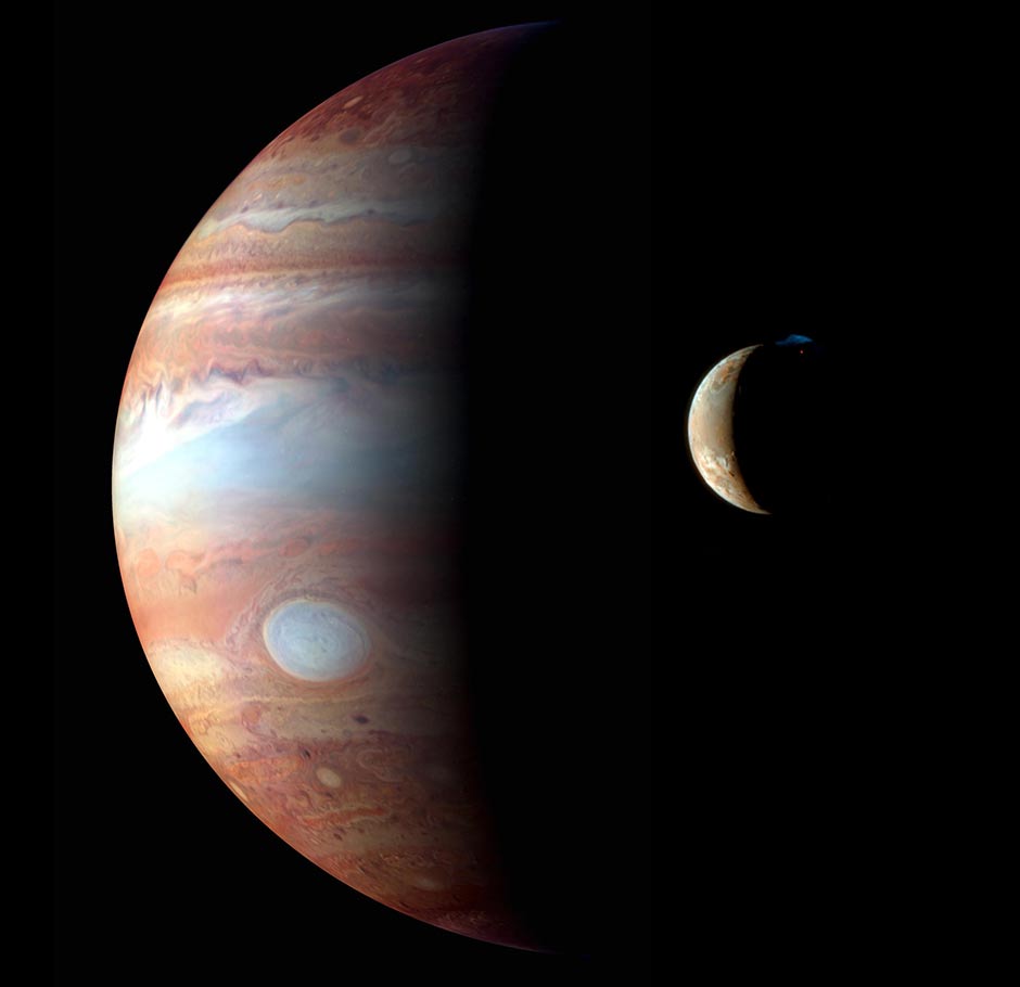 Jupiter and Io taken by New Horizons in 2007