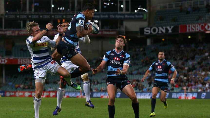 Folau flies against the Stormers
