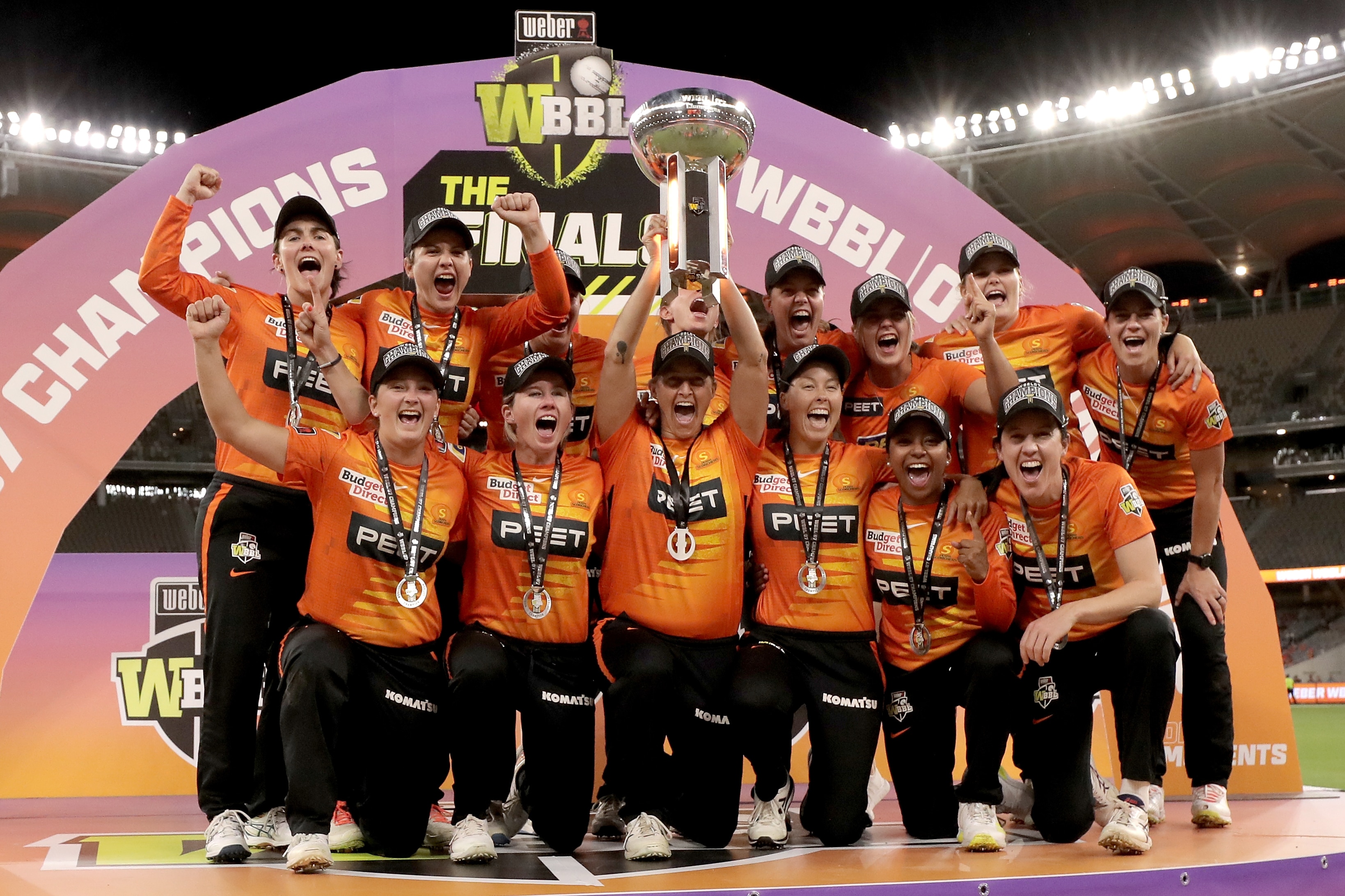 Perth Scorchers Hold Off Adelaide Strikers To Win First WBBL Title In ...