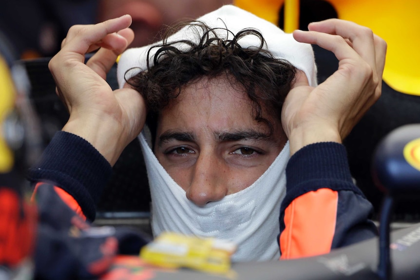 Daniel Ricciardo removes his helmet at the Monaco GP