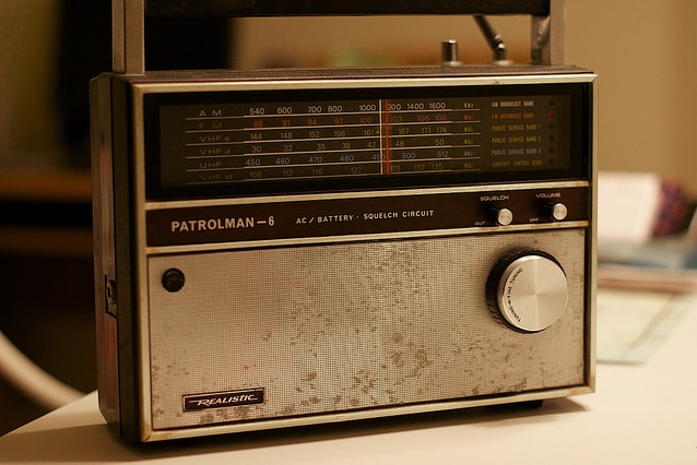 An old radio.