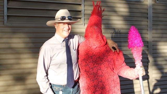 Bob Katter stands with James Newburrie at Mt Isa show. (Supplied: James Newburrie)