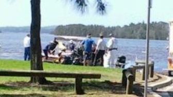Police recover wreckage of light aircraft from Tuggerah Lake