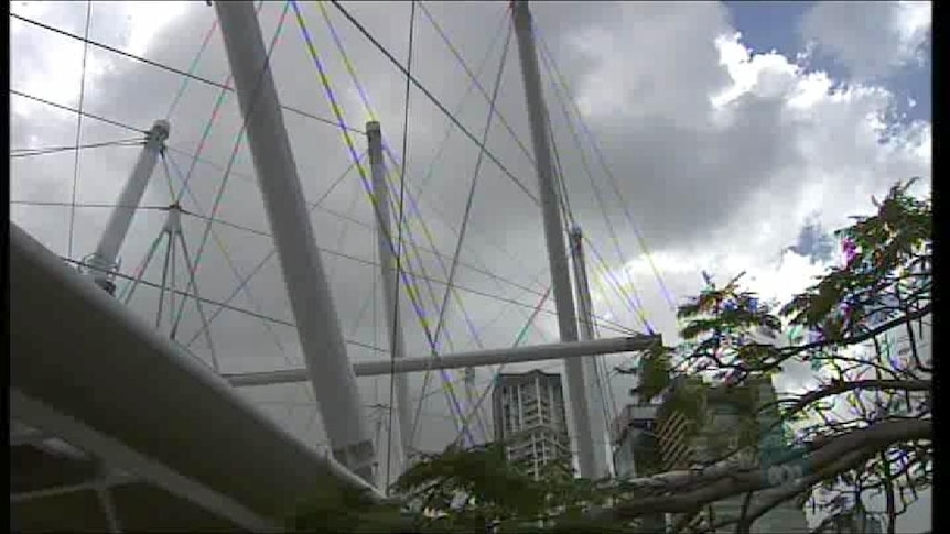 The bridge links Tank Street in the city to the Queensland Cultural Centre at Southbank.