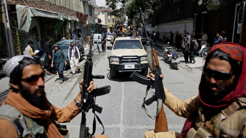 Islamic State threat at Kabul airport prompts US changes to evacuations