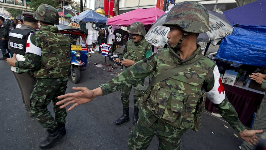 Thai soldiers respond to Bangkok shopping centre blast