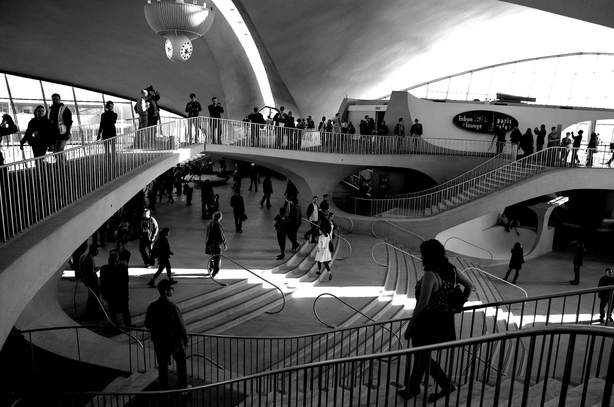 Iconic buildings: The TWA terminal at New York's JFK airport - ABC listen