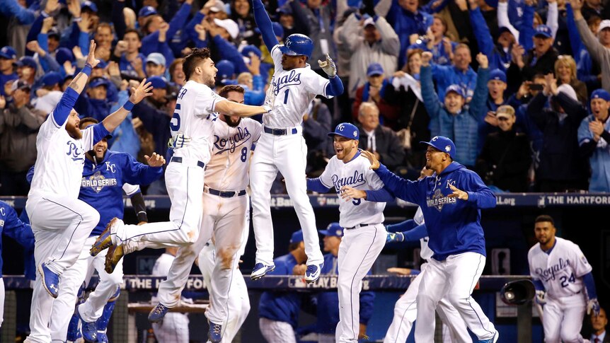 Royals Rally Past Mets for First World Series Title Since 1985