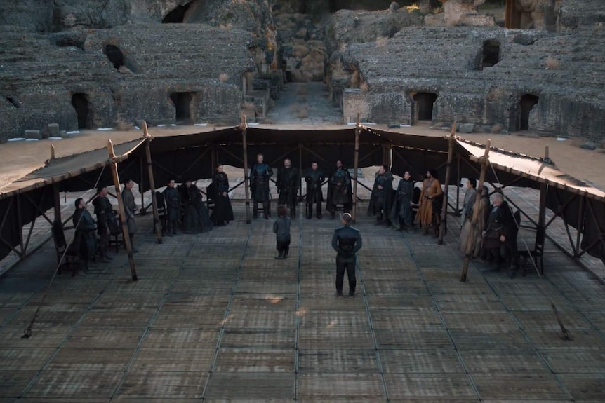 Lords of the kingdom meet at the dragonpit.