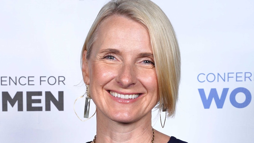 Author Elizabeth Gilbert poses for a photo at an event.