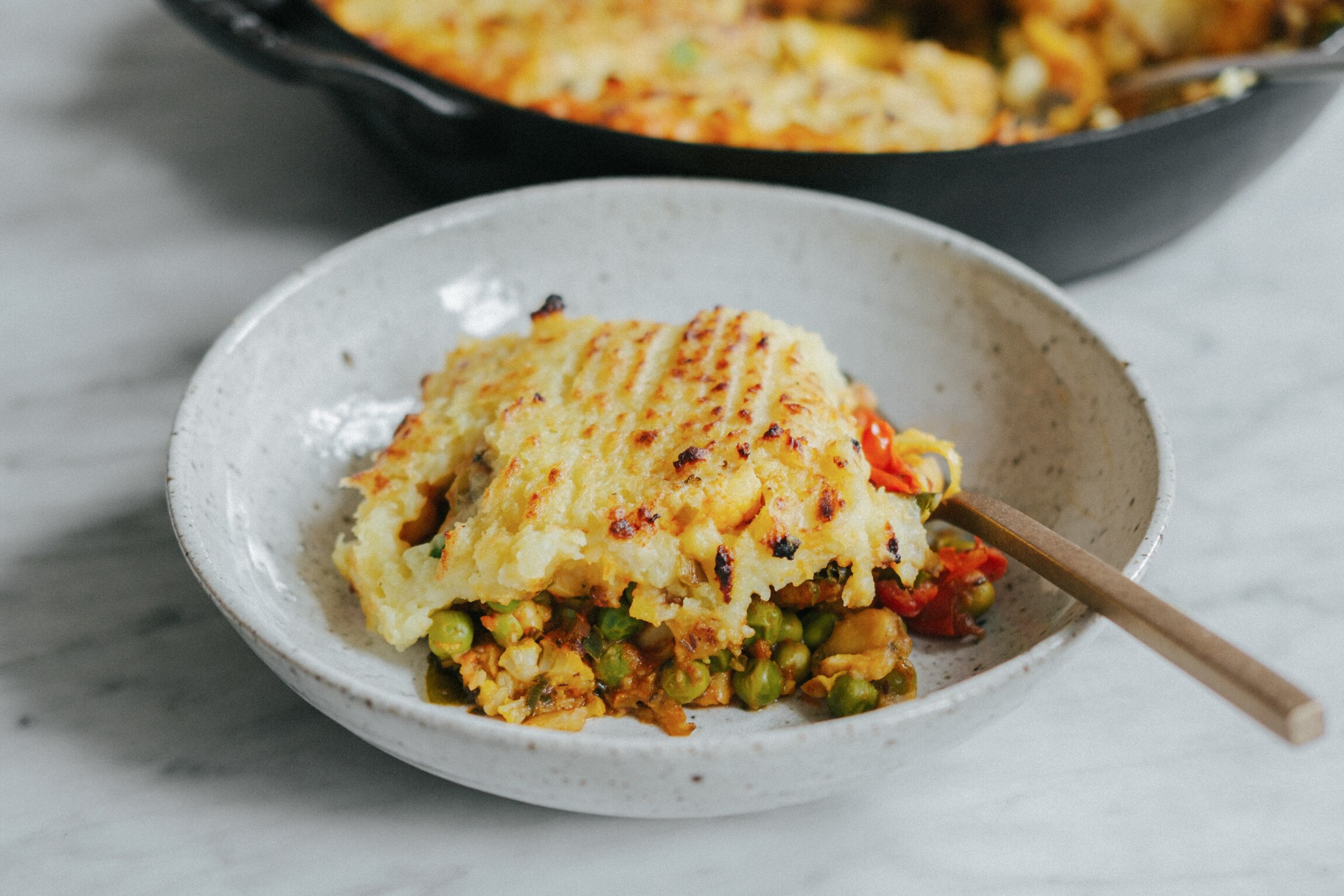 Hetty Lui McKinnon's Vegetarian Cauliflower, Pea And Potato Curry Pie ...