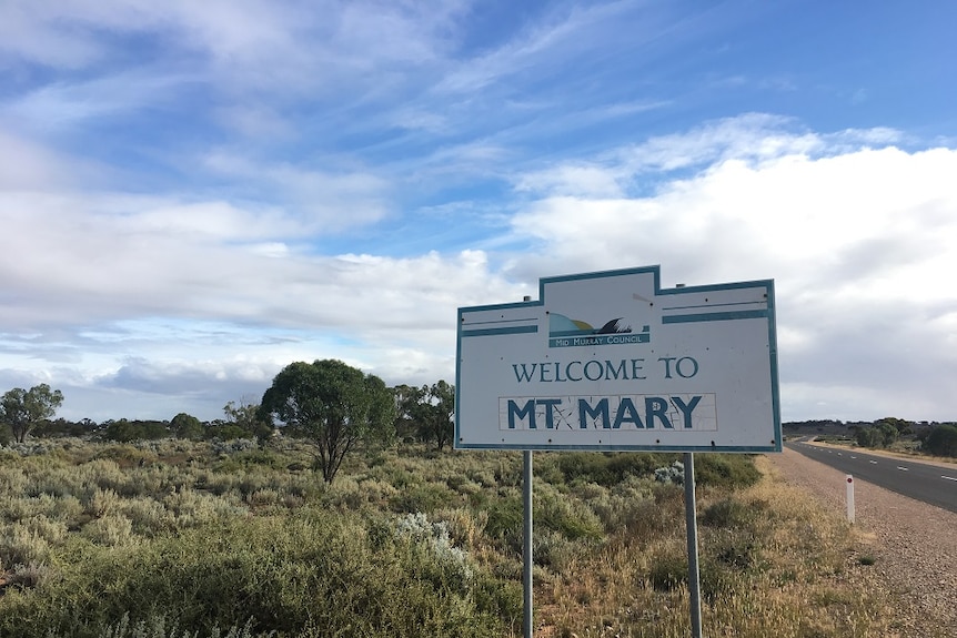 The sign into Mount Mary