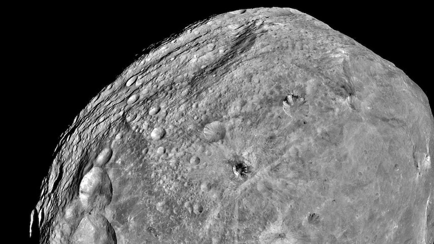 The giant asteroid Vesta