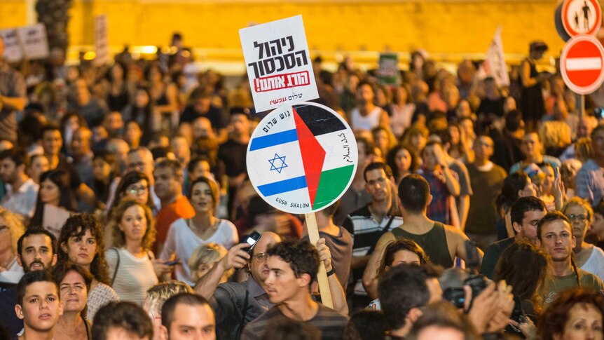 Israelis demand fresh peace talks