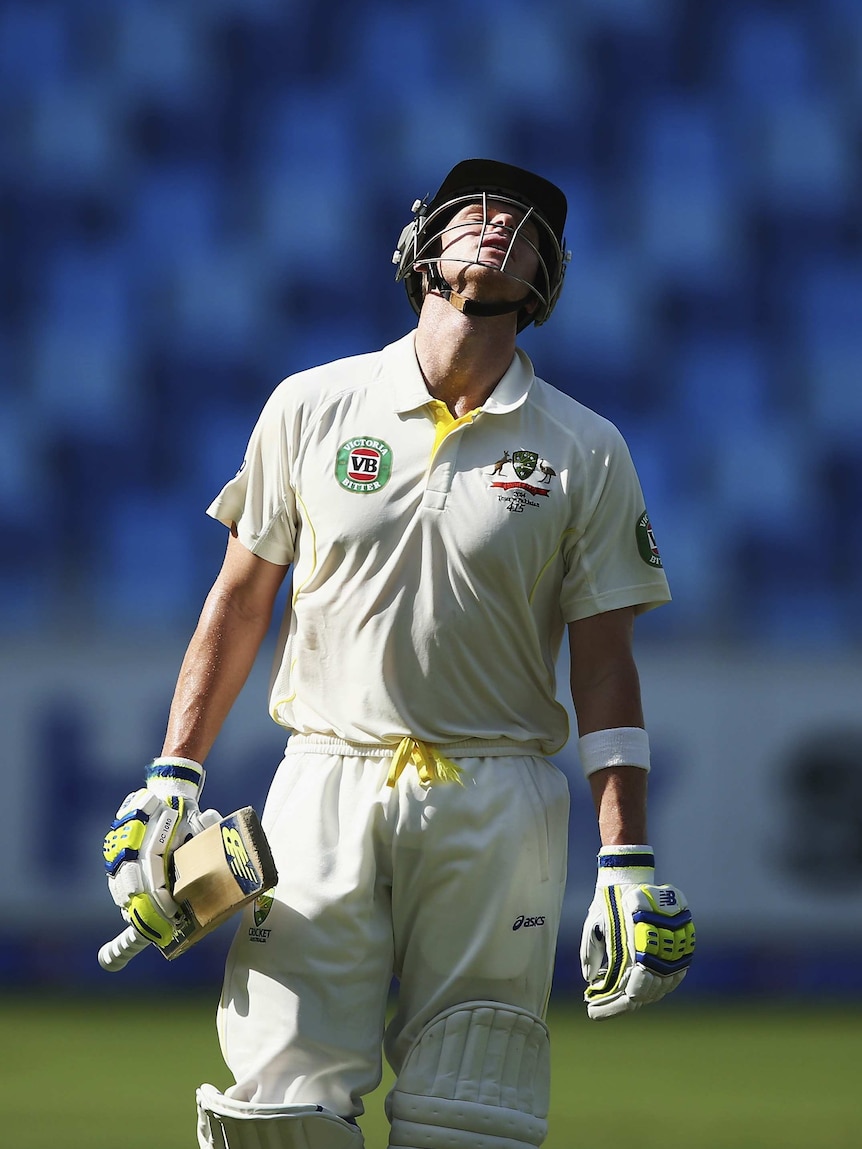 Smith walks off after dismissal against Pakistan