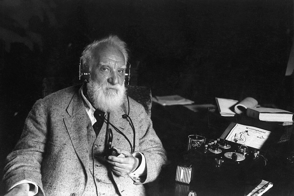 Alexander Graham Bell's war on sign language - ABC listen