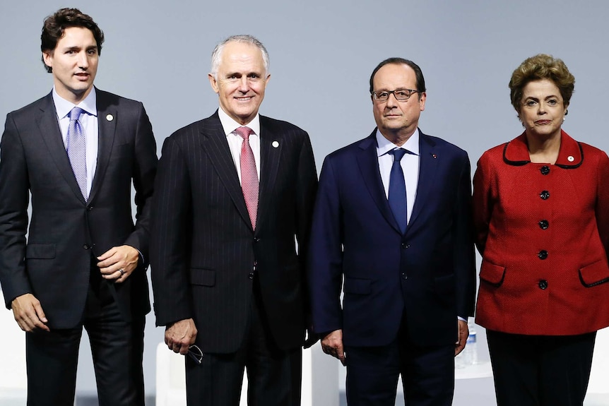 World leaders including Malcolm Turnbull at COP21 in Paris