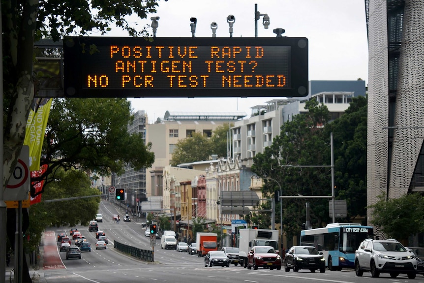 An electronic sign in Sydney urging motorists to get a rapid antigen test.