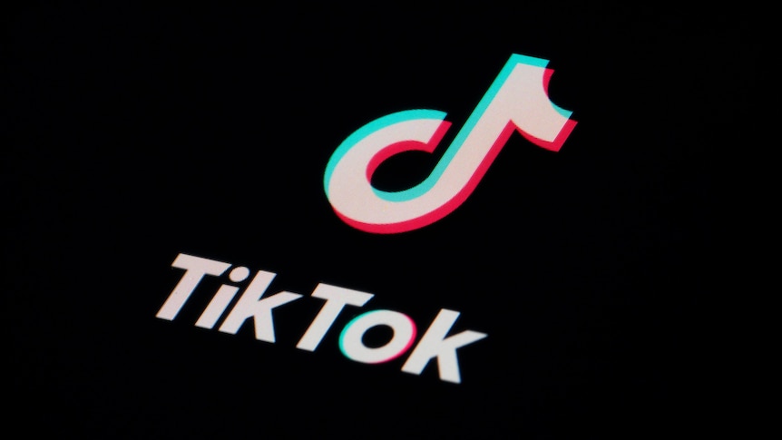Behauptet, dass TikTok personenbezogene Daten von Nichtnutzern ohne Zustimmung abschöpft, die vom australischen Informationskommissar geprüft wurden