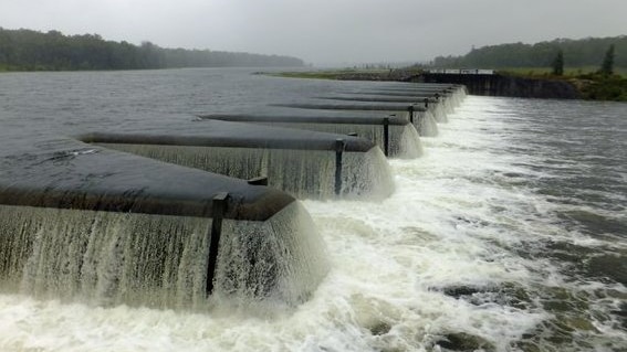 Grahamstown Dam is continuing to spill