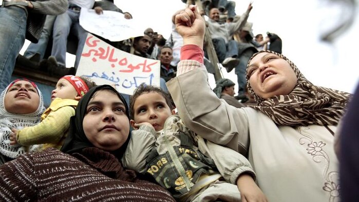 Protesters chant anti-government slogans as they demonstrate in Tahrir Square in Cairo on February 1, 2011. (Reuters)